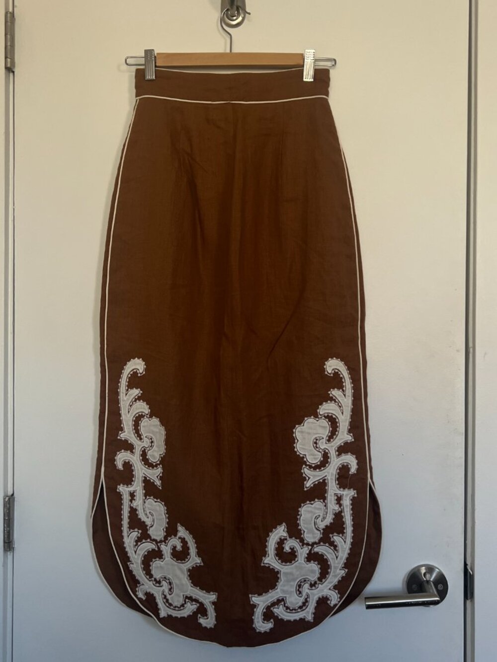 Alemais Ruby Applique Skirt Size 2 - Picture 4 of 5